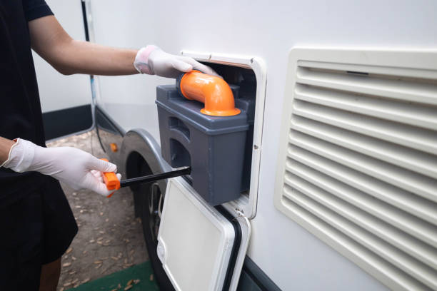 Best Portable toilet rental cost  in Old Mystic, CT